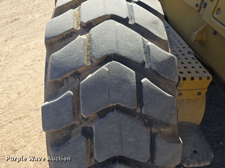 image for item EH8653 2014 Caterpillar 12M3 motor grader