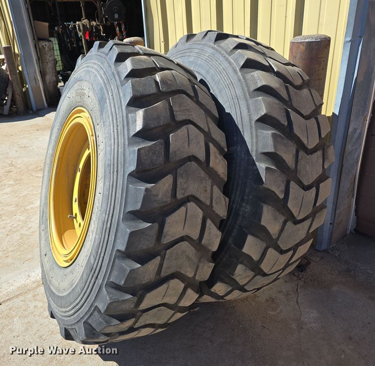 image for item EH8653 2014 Caterpillar 12M3 motor grader