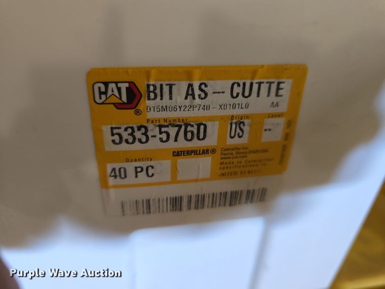 image for item EH8654 (12) cases of Caterpillar 533-5760 reclaimer cutter bits