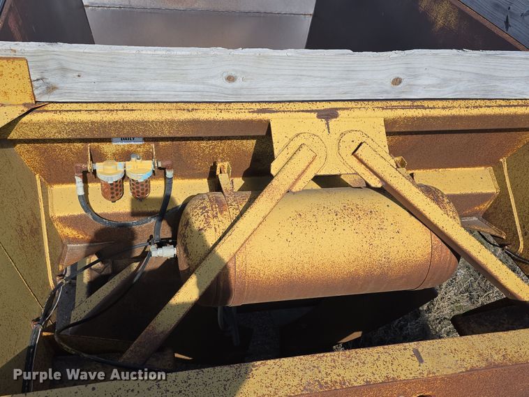 image for item EH8655 1990 Load King 2030-10 bottom dump trailer