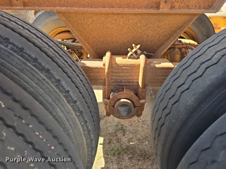 image for item EH8655 1990 Load King 2030-10 bottom dump trailer