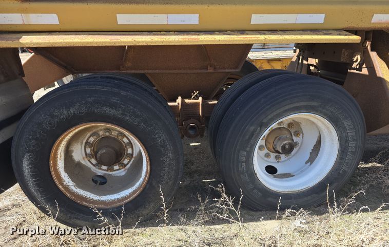 image for item EH8655 1990 Load King 2030-10 bottom dump trailer