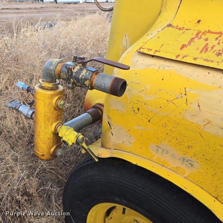 image for item EH8656 1969 Schramm 375 air compressor