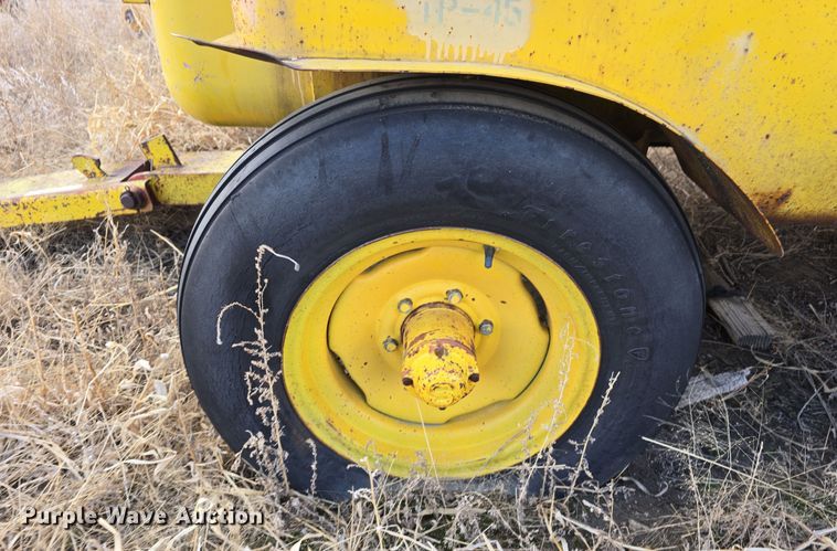 image for item EH8656 1969 Schramm 375 air compressor