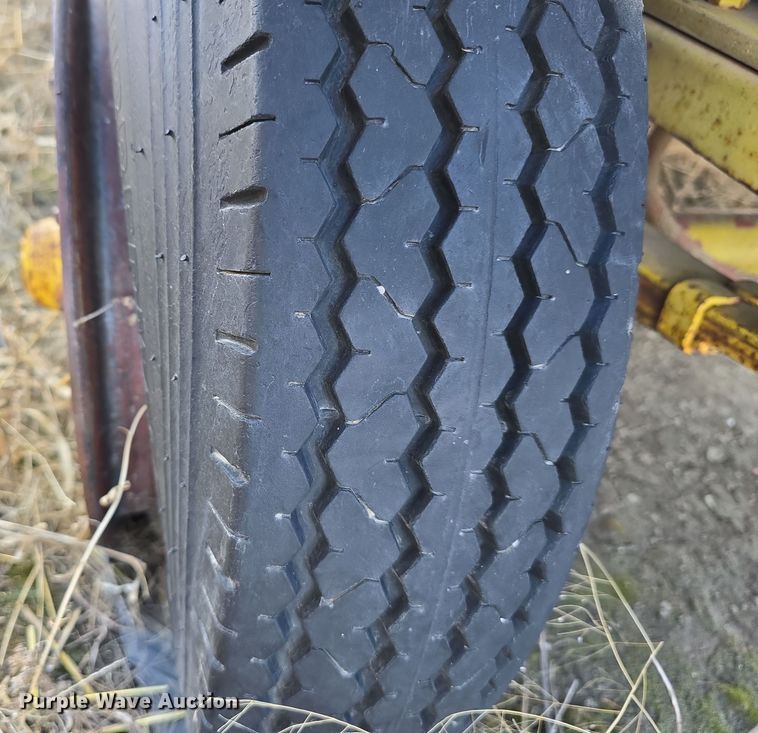 image for item EH8656 1969 Schramm 375 air compressor