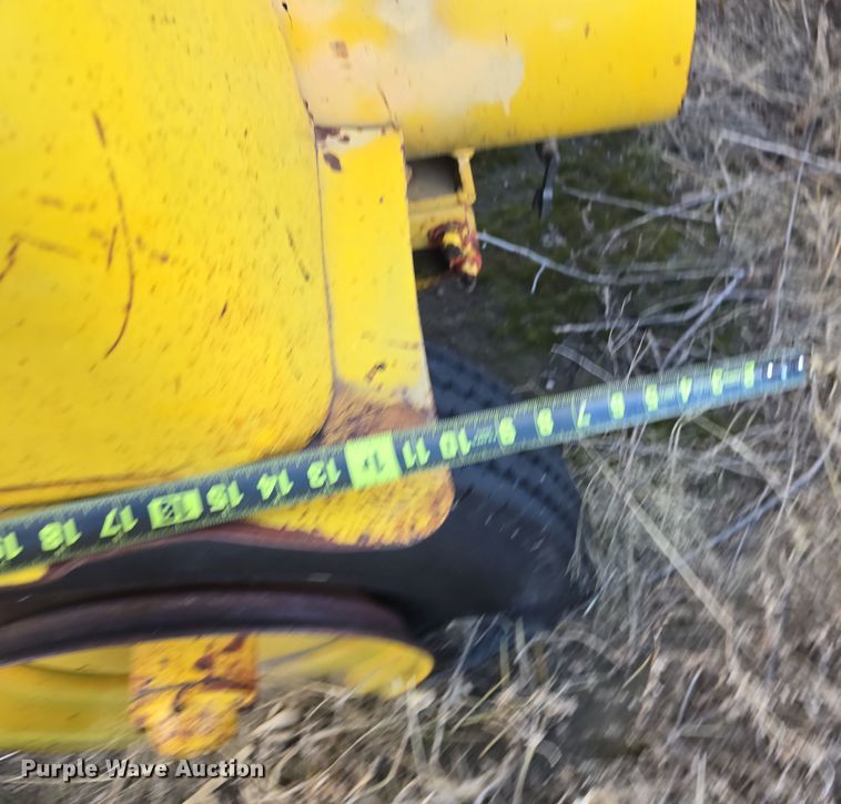 image for item EH8656 1969 Schramm 375 air compressor