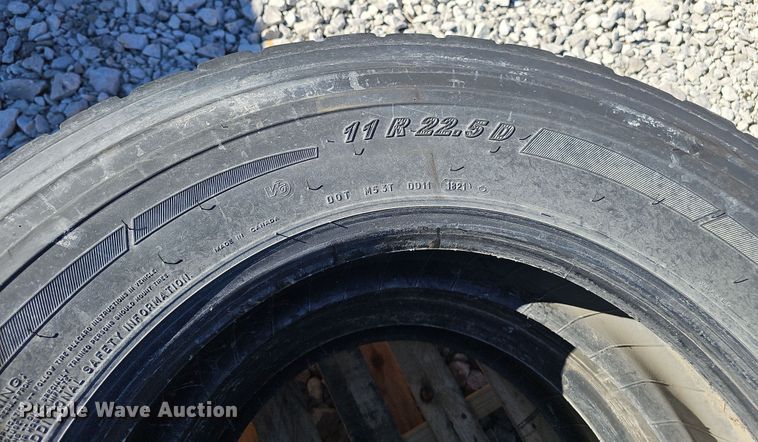 image for item EH8667 (14) 11R22.5 BF Goodrich tires