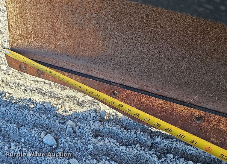 image for item EH8668 (2) 132