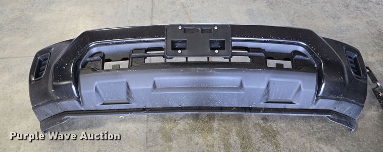 image for item EH8672 Front bumper