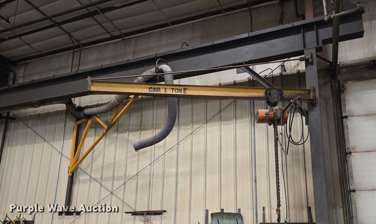 image for item EH8710 Overhead crane