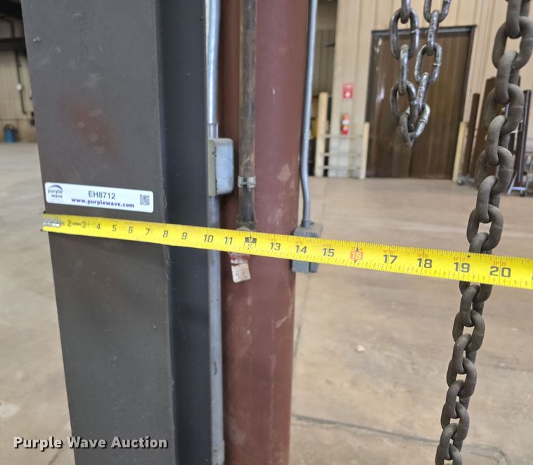 image for item EH8712 Overhead crane