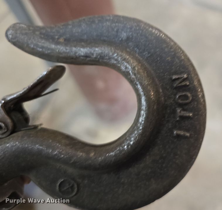 image for item EH8712 Overhead crane