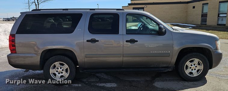 image for item EI8834 2008 Chevrolet Suburban 1500 SUV