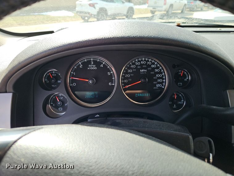 image for item EI8834 2008 Chevrolet Suburban 1500 SUV