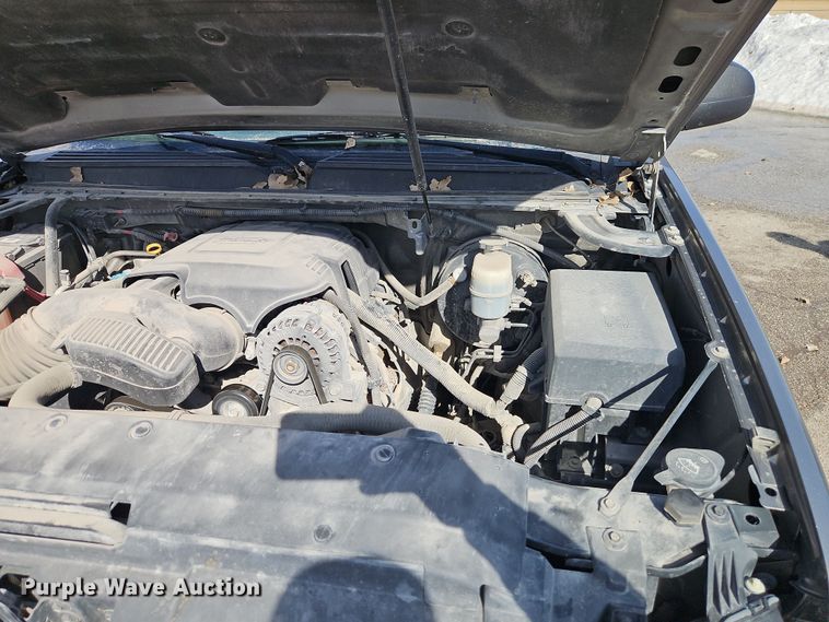 image for item EI8834 2008 Chevrolet Suburban 1500 SUV