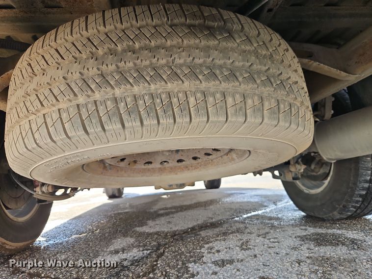 image for item EI8834 2008 Chevrolet Suburban 1500 SUV