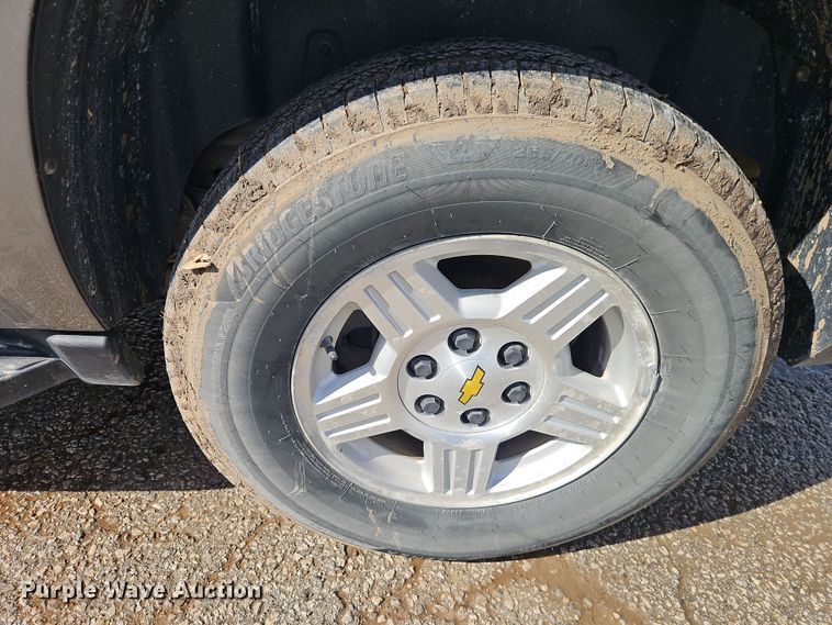 image for item EI8834 2008 Chevrolet Suburban 1500 SUV