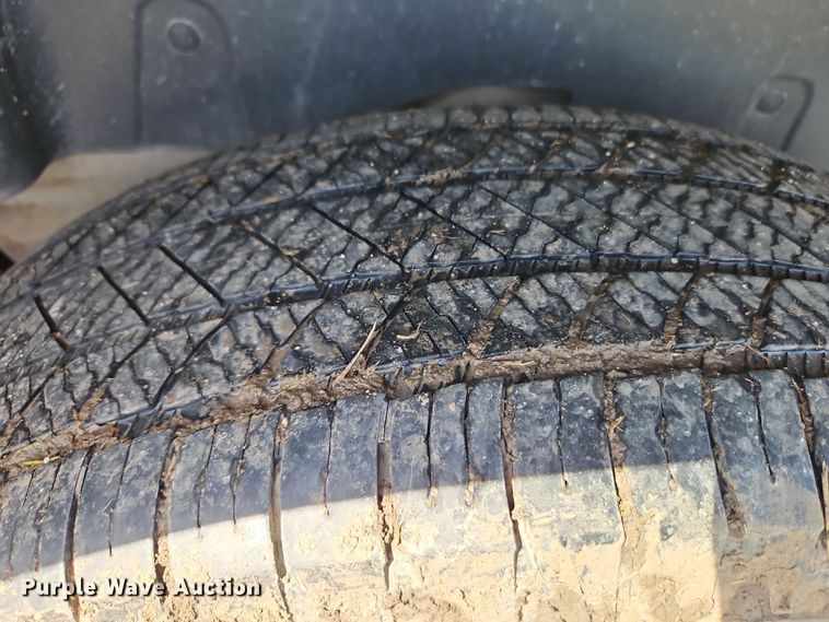 image for item EI8834 2008 Chevrolet Suburban 1500 SUV