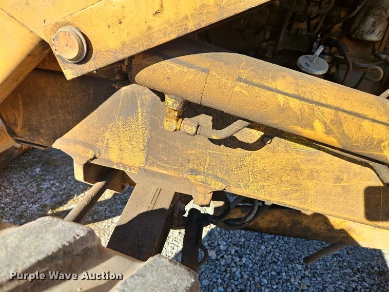 image for item EI8835 1991 Case 480F backhoe