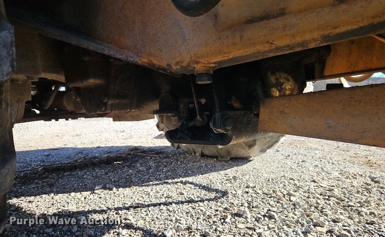 image for item EI8835 1991 Case 480F backhoe