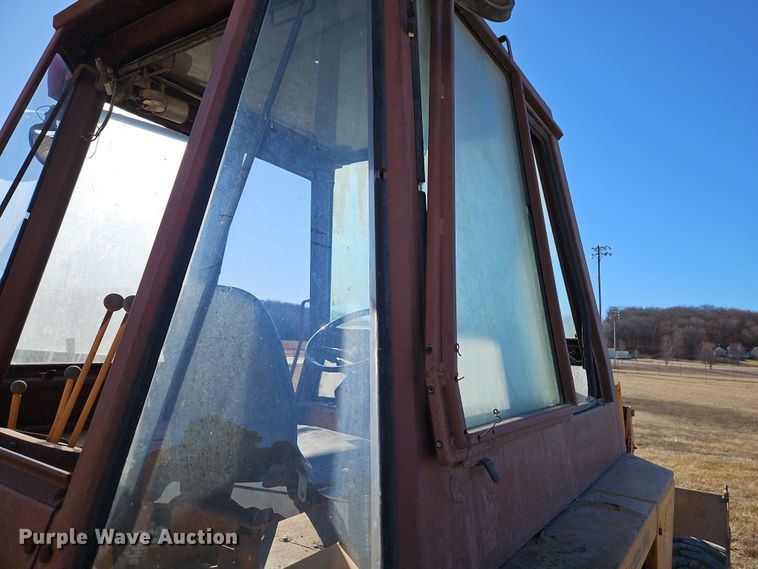 image for item EI8835 1991 Case 480F backhoe