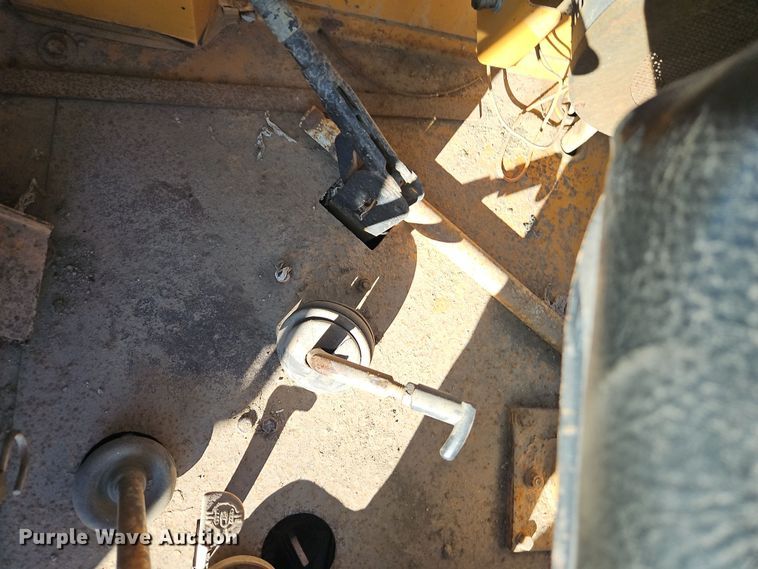 image for item EI8835 1991 Case 480F backhoe