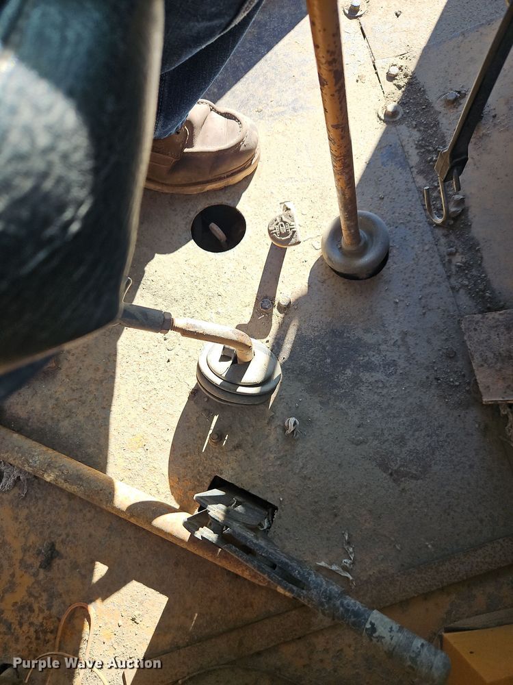 image for item EI8835 1991 Case 480F backhoe