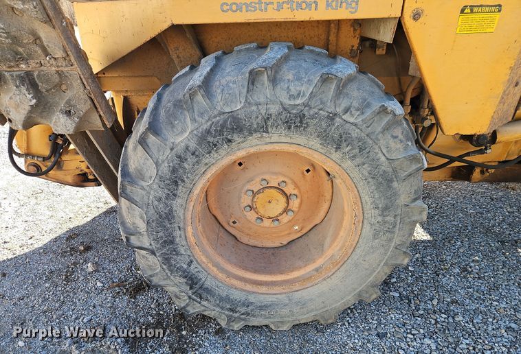 image for item EI8835 1991 Case 480F backhoe