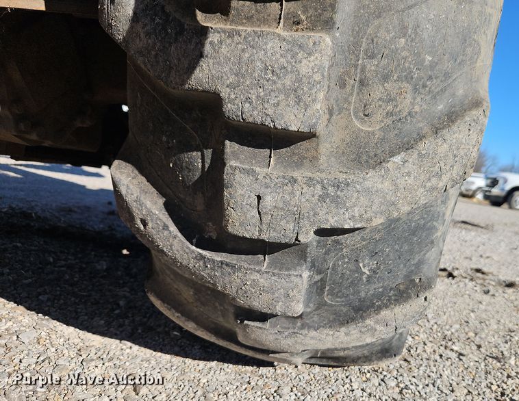 image for item EI8835 1991 Case 480F backhoe