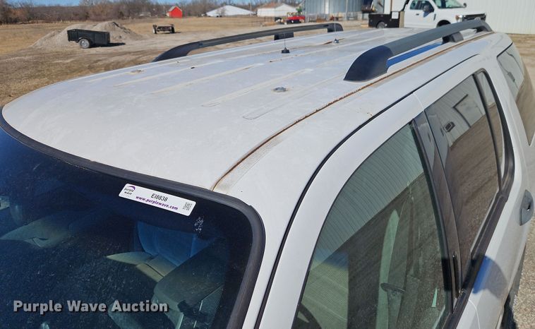 image for item EI8838 2004 Ford Explorer XLT SUV