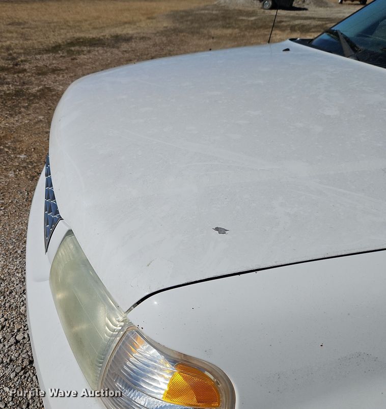 image for item EI8838 2004 Ford Explorer XLT SUV