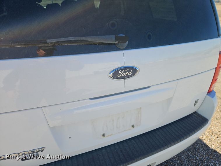 image for item EI8838 2004 Ford Explorer XLT SUV