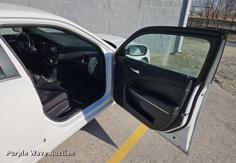 image for item EI8844 2016 Dodge Charger Police 