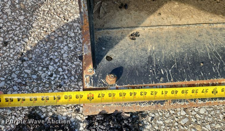 image for item EI8845 Caterpillar 388-9663 excavator ditching bucket