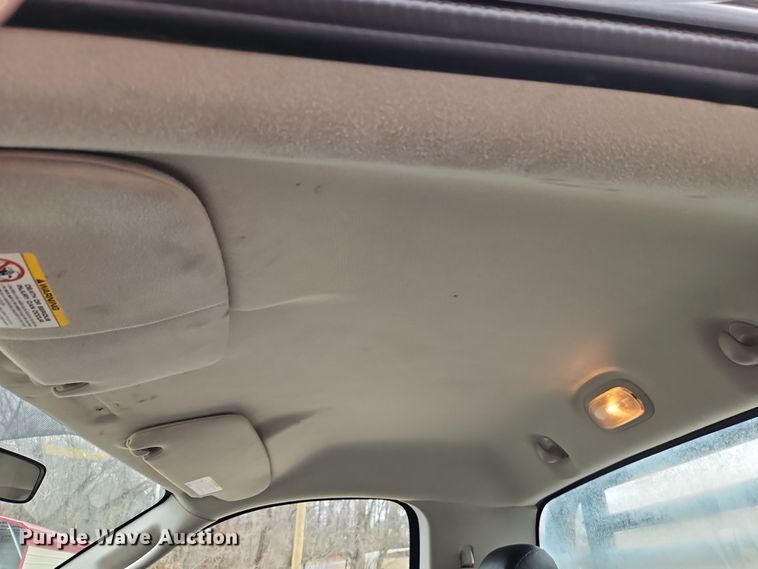 image for item EI8848 2005 Dodge Ram 3500 flatbed pickup truck