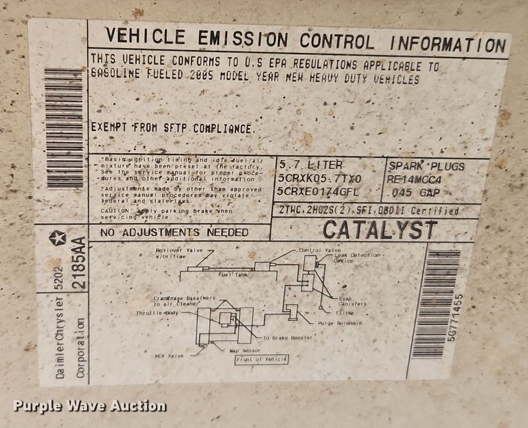 image for item EI8848 2005 Dodge Ram 3500 flatbed pickup truck