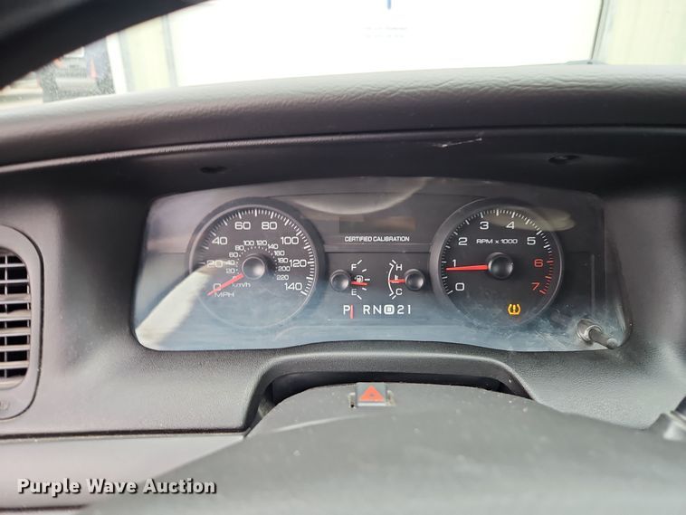 image for item EI8849 2011 Ford Crown Victoria Police Interceptor 