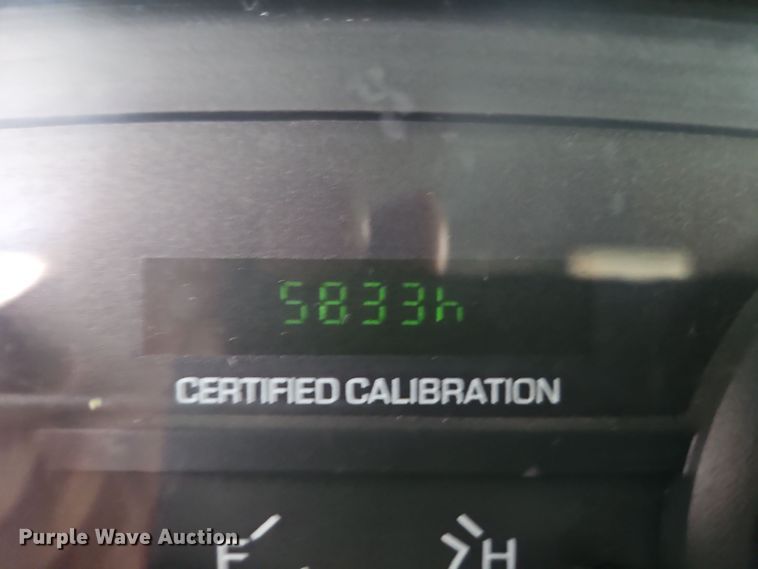 image for item EI8849 2011 Ford Crown Victoria Police Interceptor 