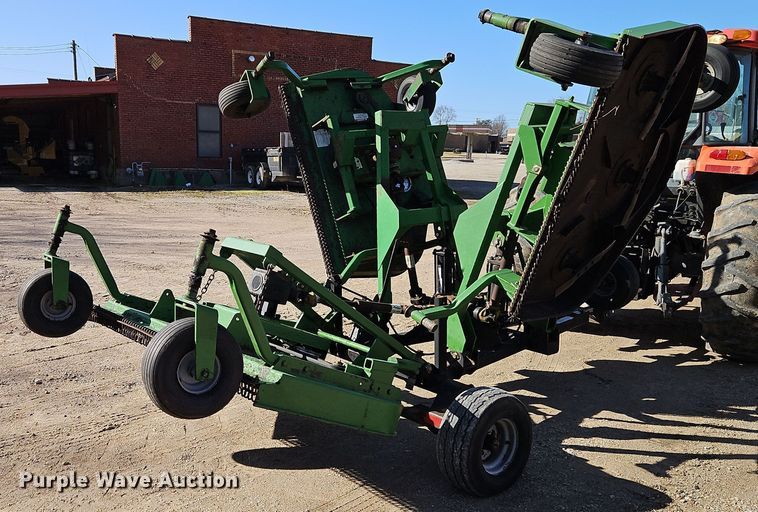 image for item EI8859 John Deere Frontier batwing finish mower