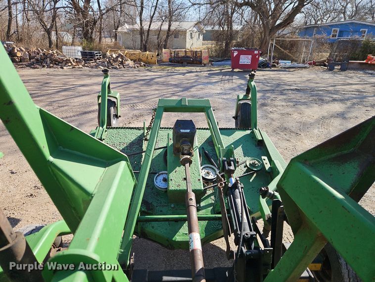 image for item EI8859 John Deere Frontier batwing finish mower