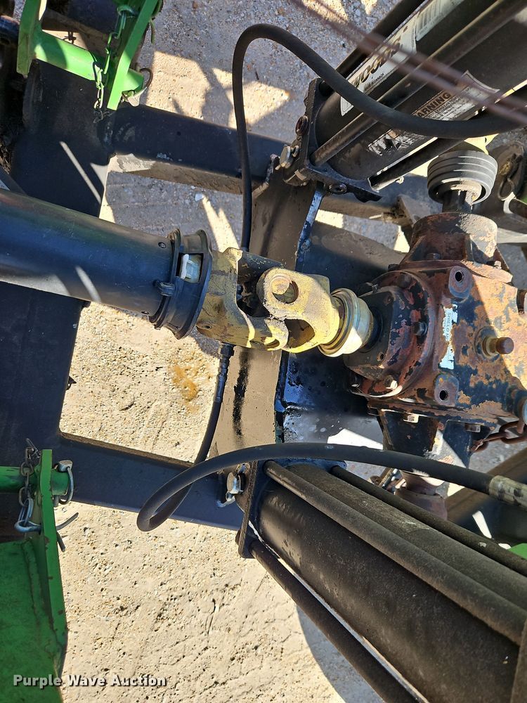 image for item EI8859 John Deere Frontier batwing finish mower