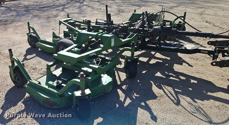 image for item EI8859 John Deere Frontier batwing finish mower