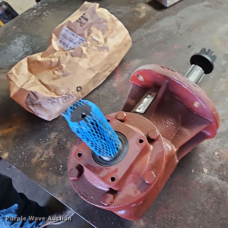 image for item EI8859 John Deere Frontier batwing finish mower