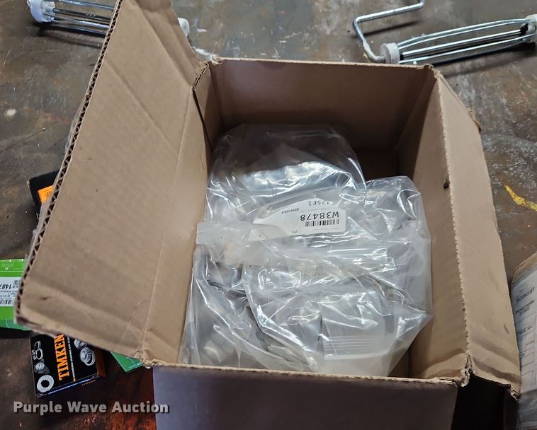 image for item EI8859 John Deere Frontier batwing finish mower