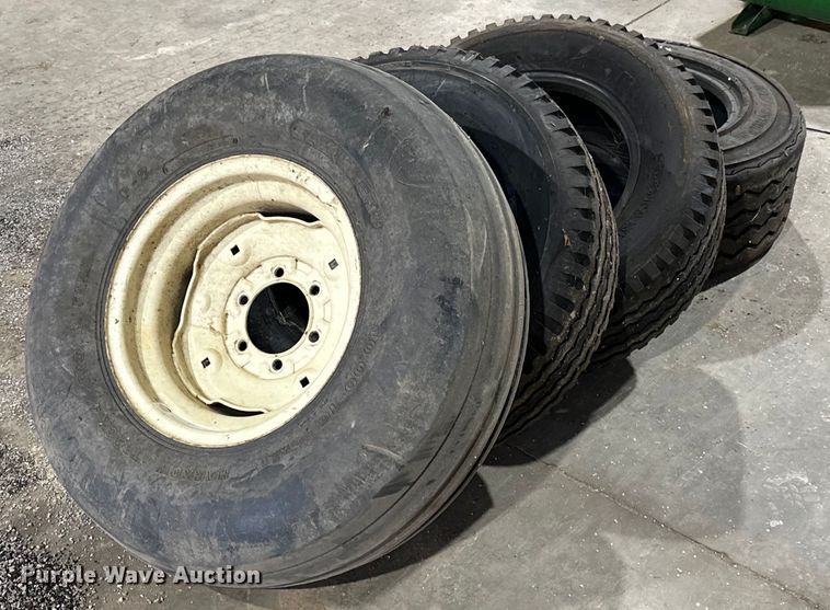 image for item EK0415 (4) tires