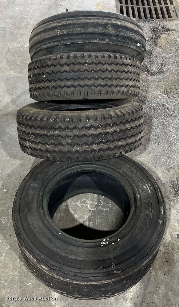 image for item EK0415 (4) tires