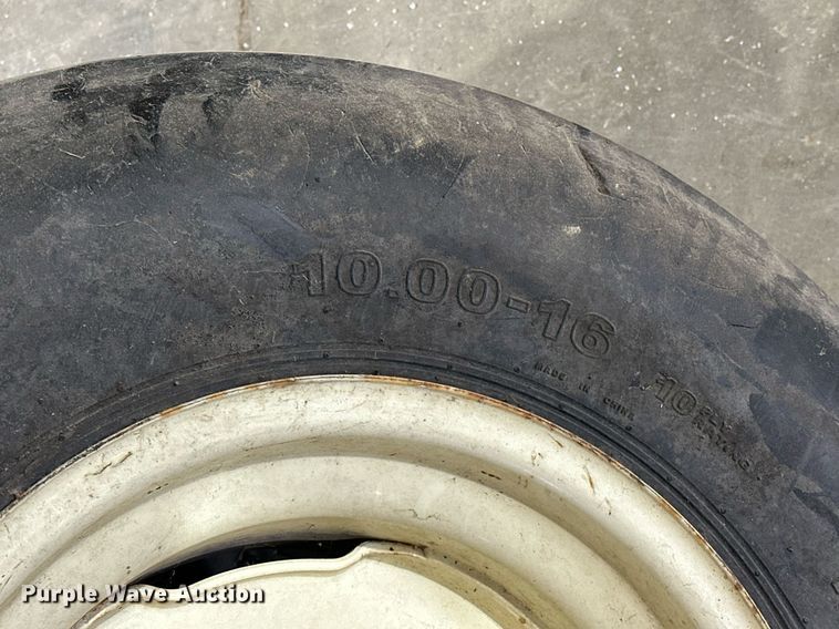 image for item EK0415 (4) tires