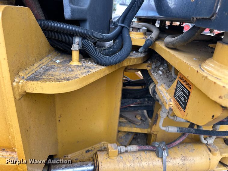 image for item EK0416 2008 John Deere 770D motor grader