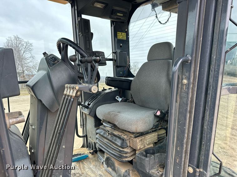 image for item EK0416 2008 John Deere 770D motor grader