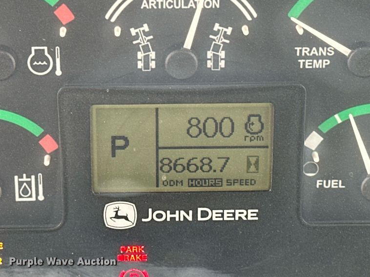 image for item EK0416 2008 John Deere 770D motor grader